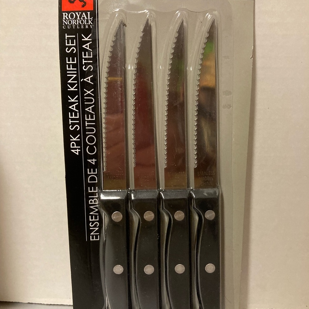 4 Pack Royal Norfolk Stainless-Steel Cutlery Steak Knives Set New
